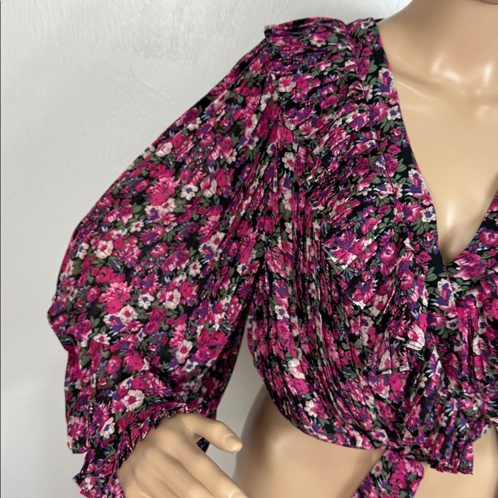 ENDLESS ROSE Floral Ruffle Trim Crop Top In Fuchsia Multi Size S - Picture 3 of 11